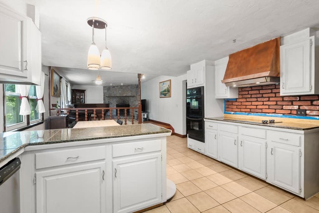 2 Whitney Dr, Sherborn MA 01770 photo 15