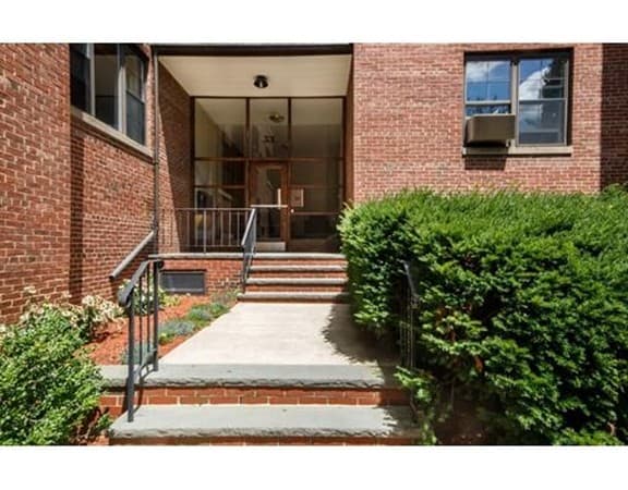53 Harvard Ave # 1, Brookline MA 02446