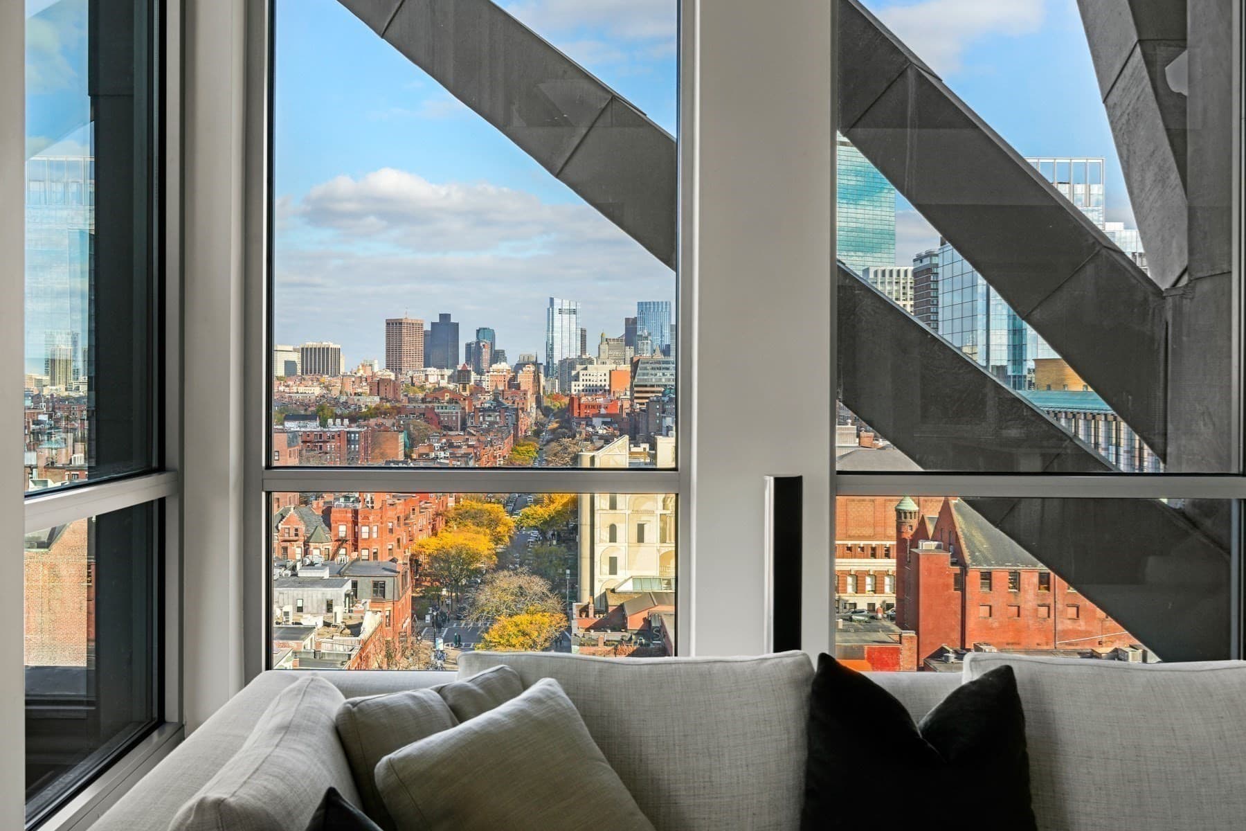 Condominium at 360 Newbury Street # 810, Boston MA 02115, photo 31 of 35