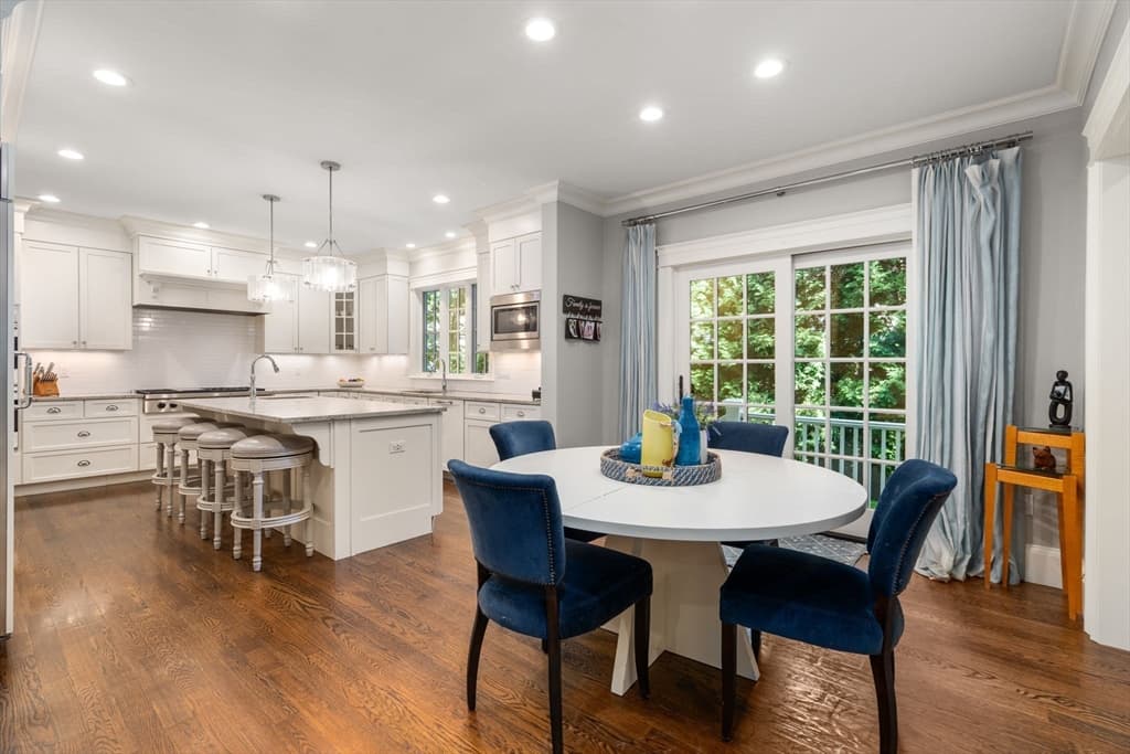 Single Family Residence at 59 Cleveland Road, Wellesley MA 02481, photo 5 of 29