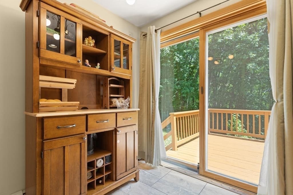Single Family Residence at 73 Sudbury, Ashland MA 01721, Ashland, photo 2 of 17