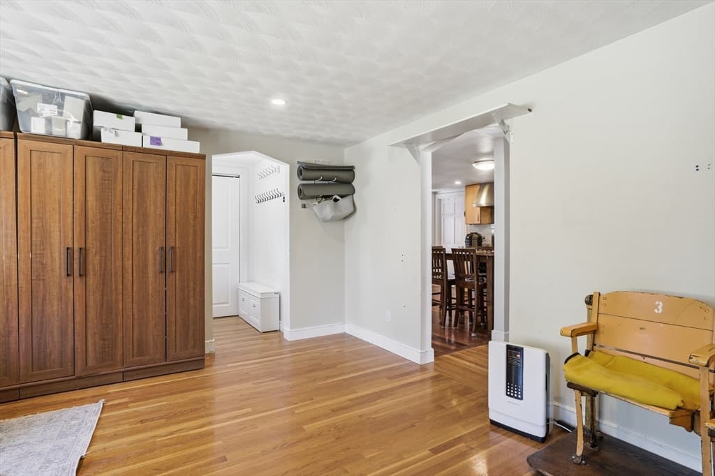 100 Westland Ave, Newton MA 02465 photo 12