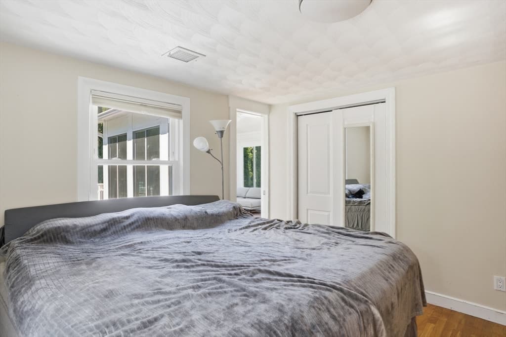 100 Westland Ave, Newton MA 02465 photo 22