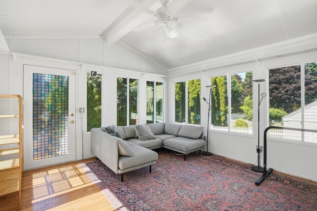 100 Westland Ave, Newton MA 02465 photo 20