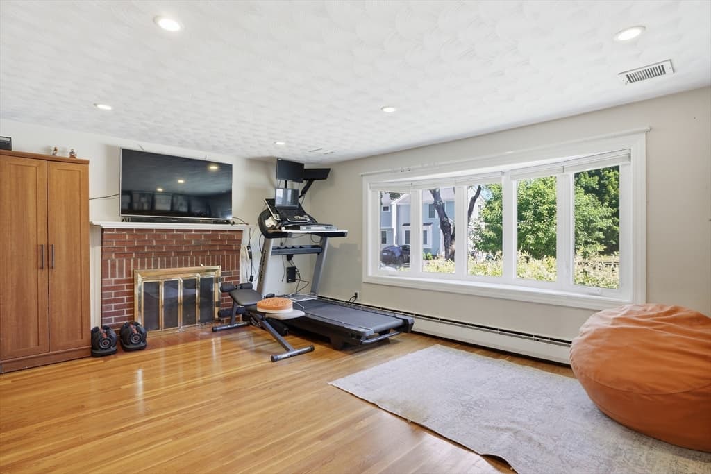 100 Westland Ave, Newton MA 02465 photo 10