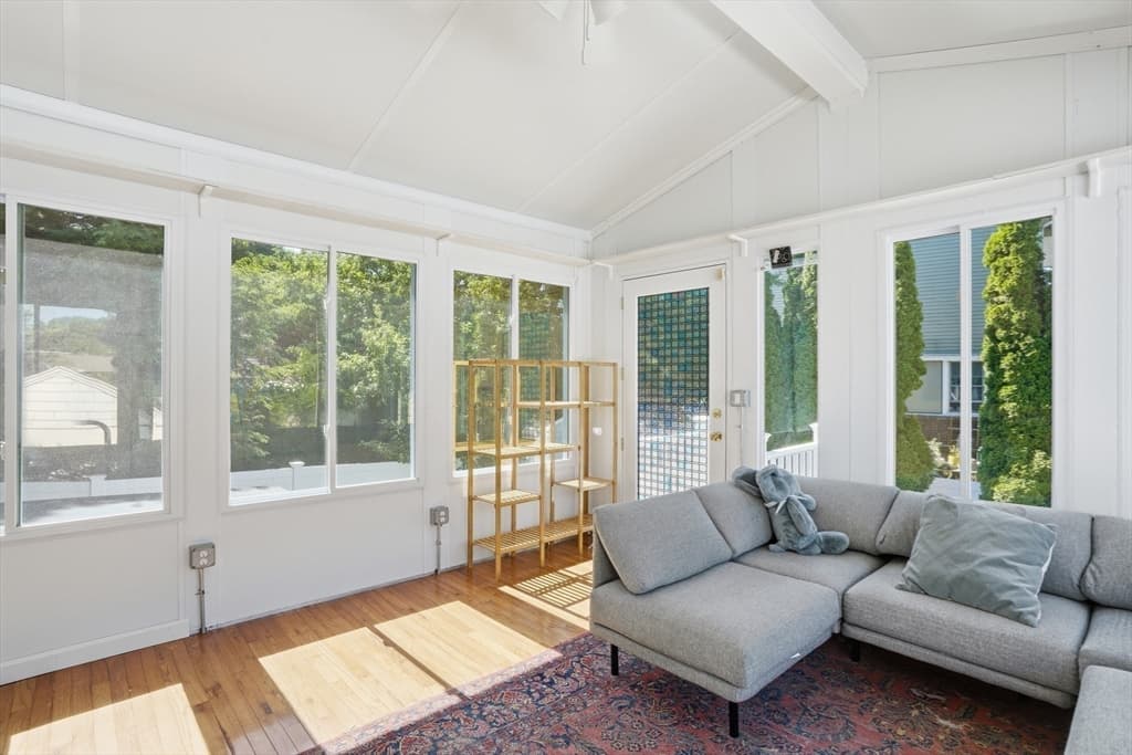 100 Westland Ave, Newton MA 02465 photo 19