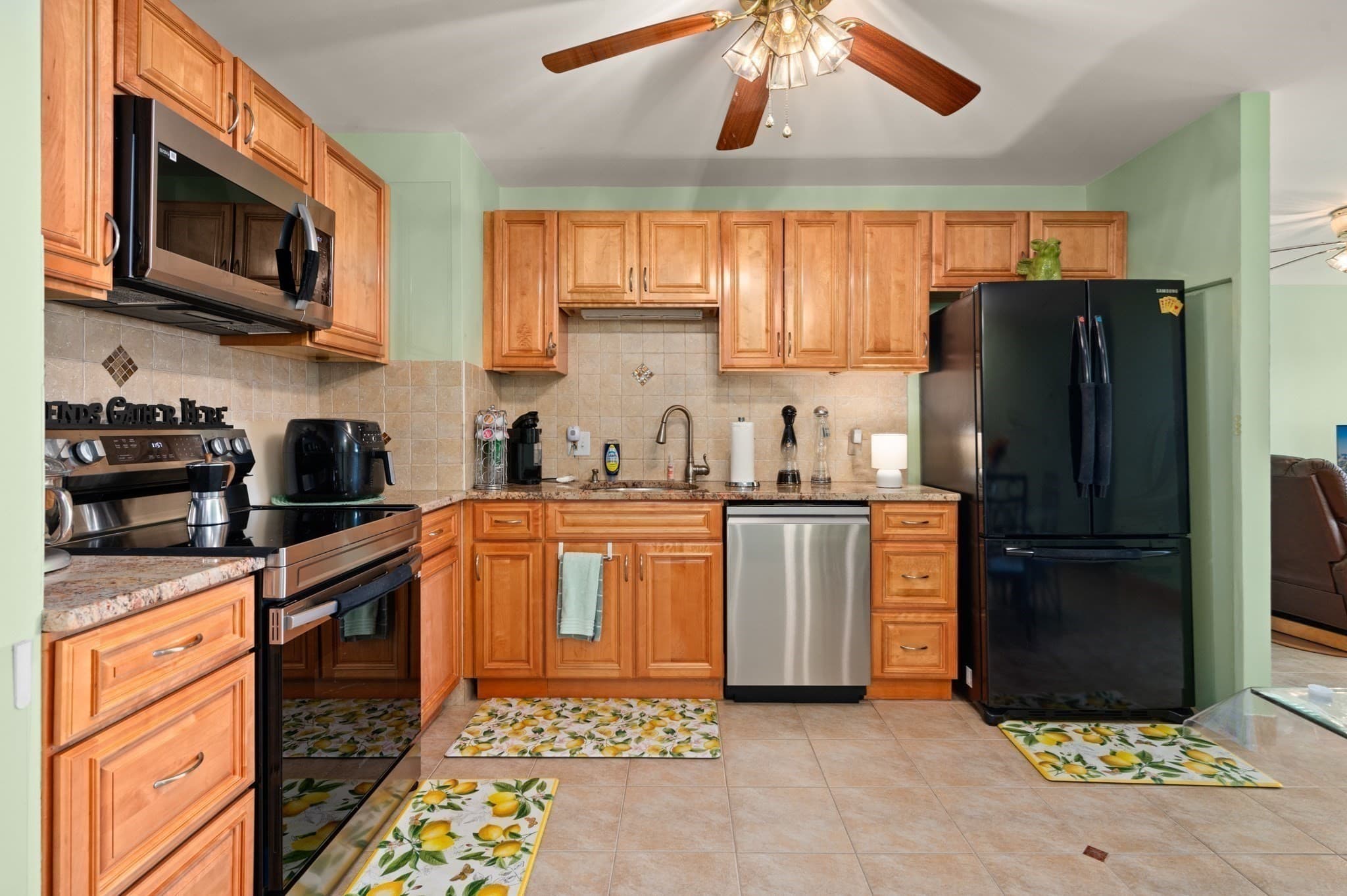 Condominium at 474 Revere Beach Blvd # 404, Revere MA 02151, photo 5 of 17