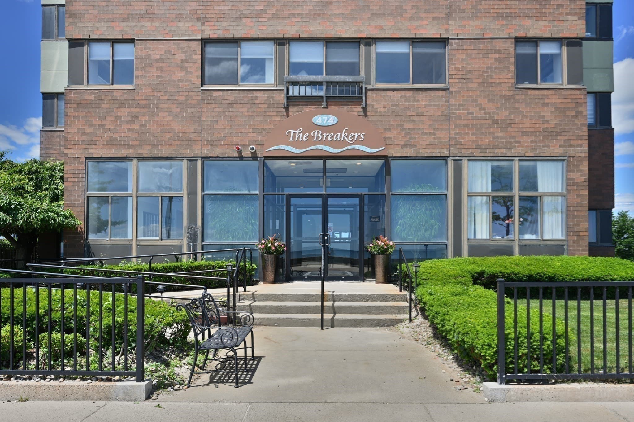 Condominium at 474 Revere Beach Blvd # 404, Revere MA 02151, photo 15 of 17