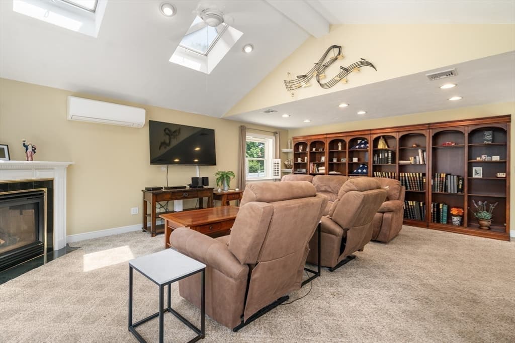 11 Sunset Dr, Easton MA 02334 photo 16
