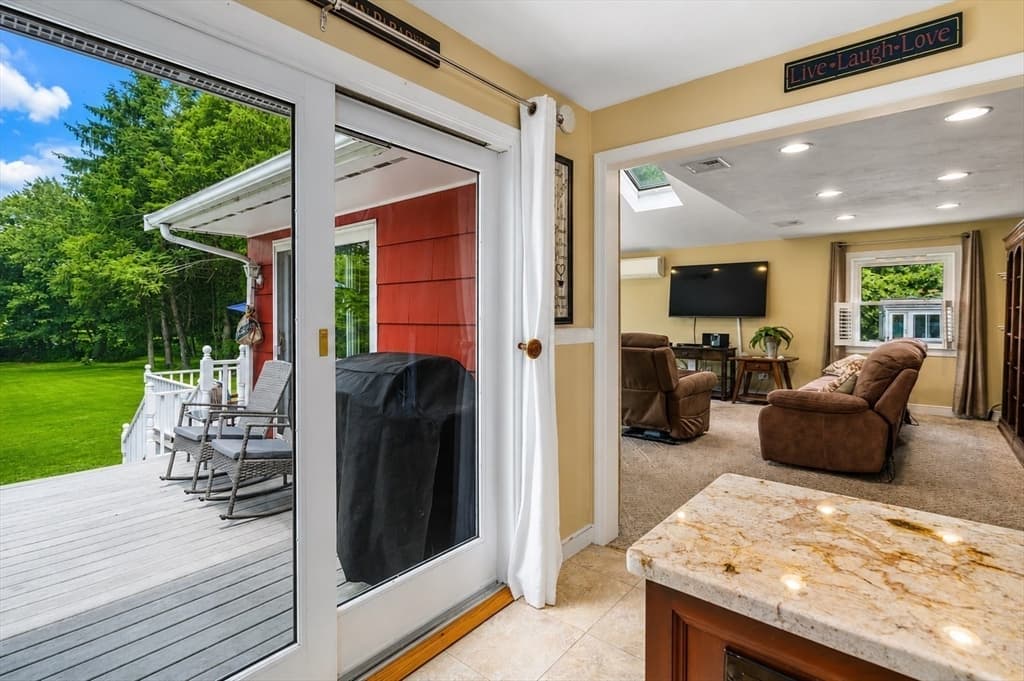 11 Sunset Dr, Easton MA 02334 photo 7