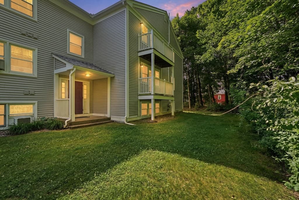 Condominium at 44 Evergreen Rd # 302, Northampton MA 01053, Northampton, photo 26 of 28