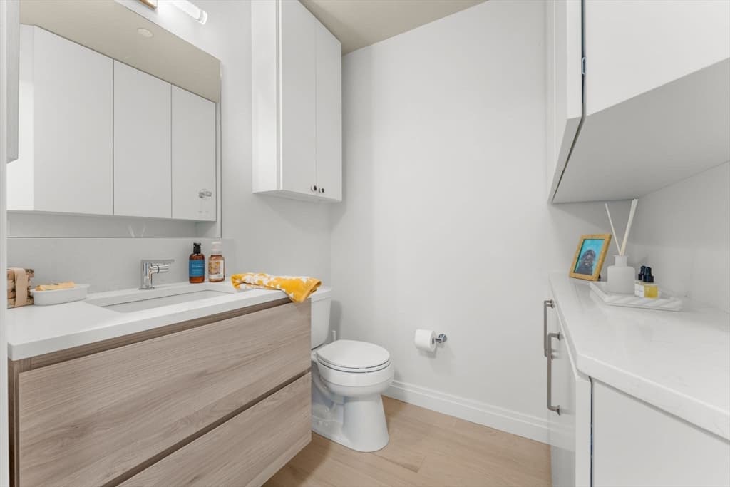 133 Seaport Blvd # 722, Boston MA 02210 photo 18
