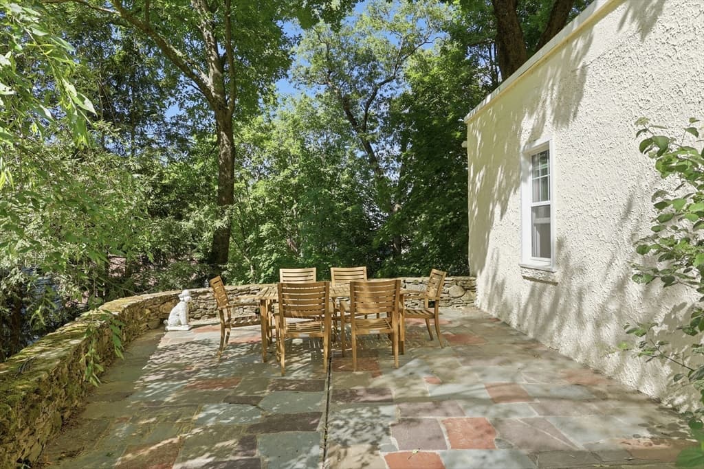 6 Oakmount Circle, Lexington MA 02420 photo 24
