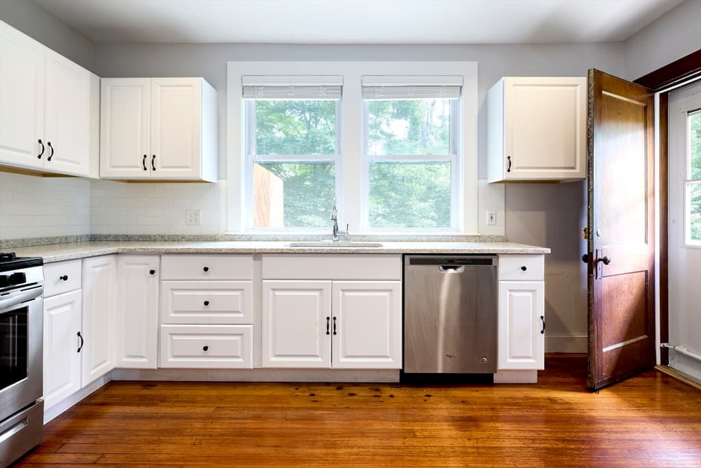 Multi Family at 34-36 Maple Ave, Sudbury MA 01776, photo 18 of 23