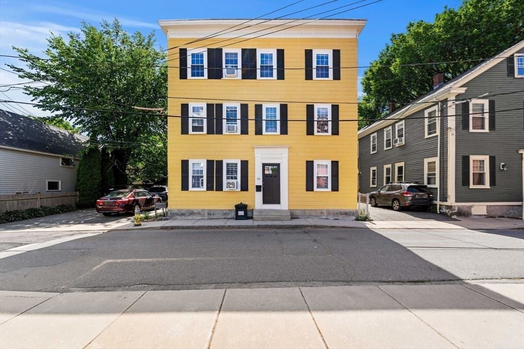 10 Daniels St. # 2, Salem MA 01970