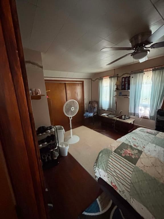 Single Family Residence at 148 Hamlet St, Fall River MA 02724, photo 3 of 11