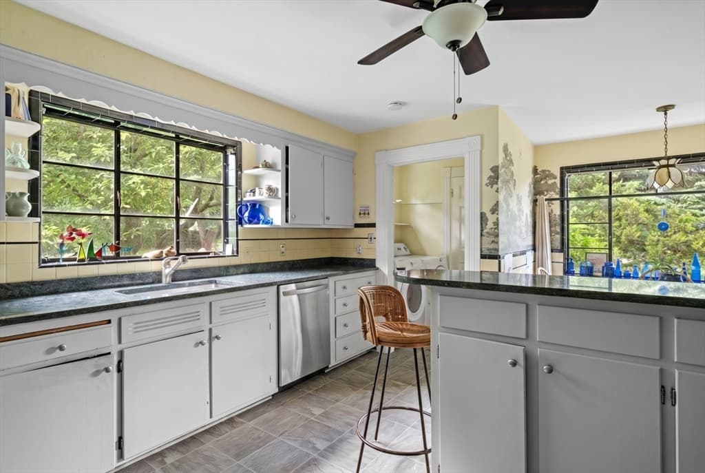 Single Family Residence at 27 Oliver Street, Watertown MA 02472, Watertown, photo 12 of 31