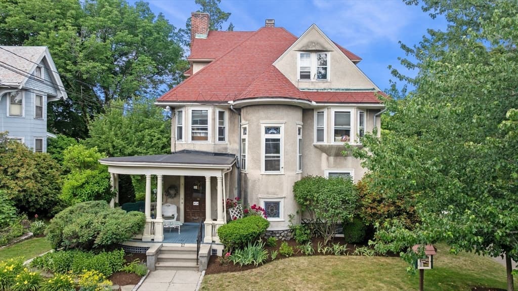 27 Oliver Street, Watertown MA 02472