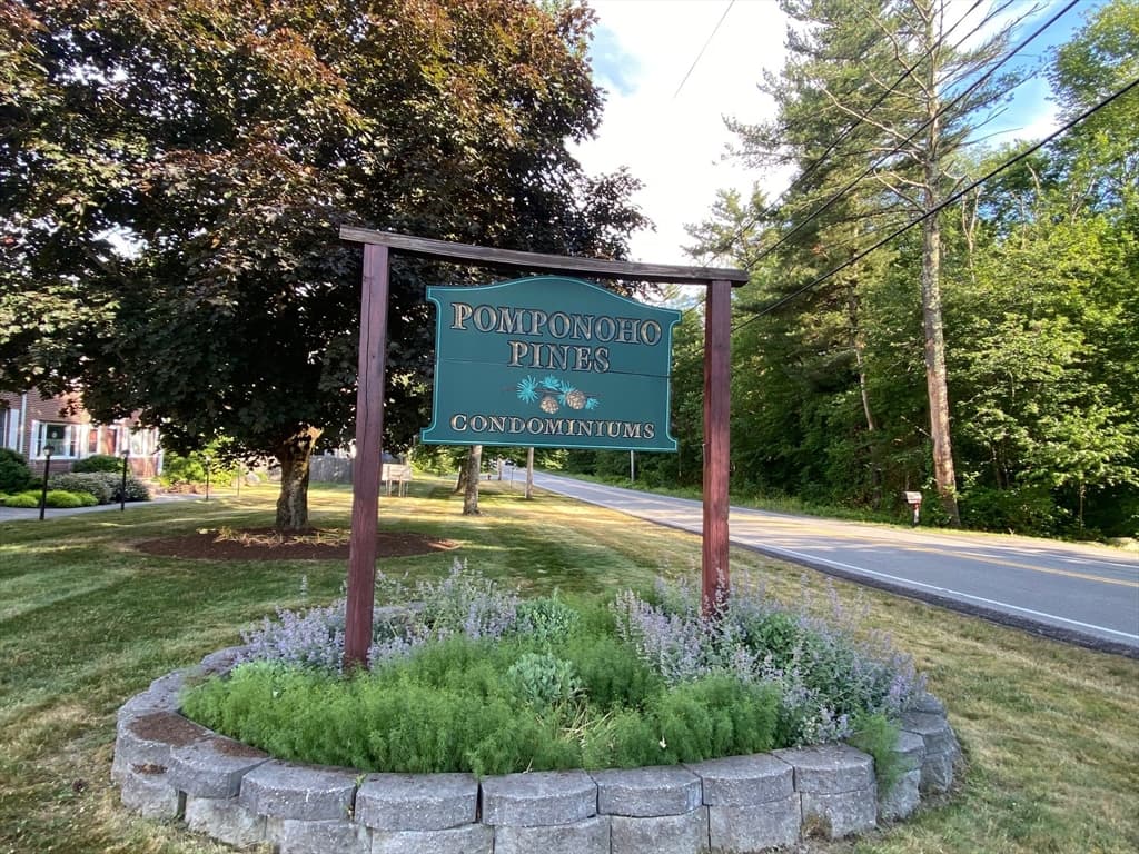 Condominium at 28 Douglas Dr # 28, East Bridgewater MA 02333, East Bridgewater, photo 23 of 23