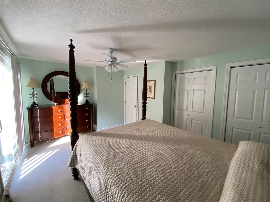 Condominium at 28 Douglas Dr # 28, East Bridgewater MA 02333, East Bridgewater, photo 11 of 23