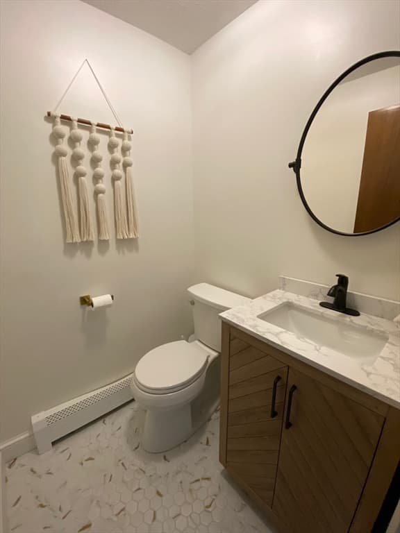 Condominium at 28 Douglas Dr # 28, East Bridgewater MA 02333, East Bridgewater, photo 4 of 23