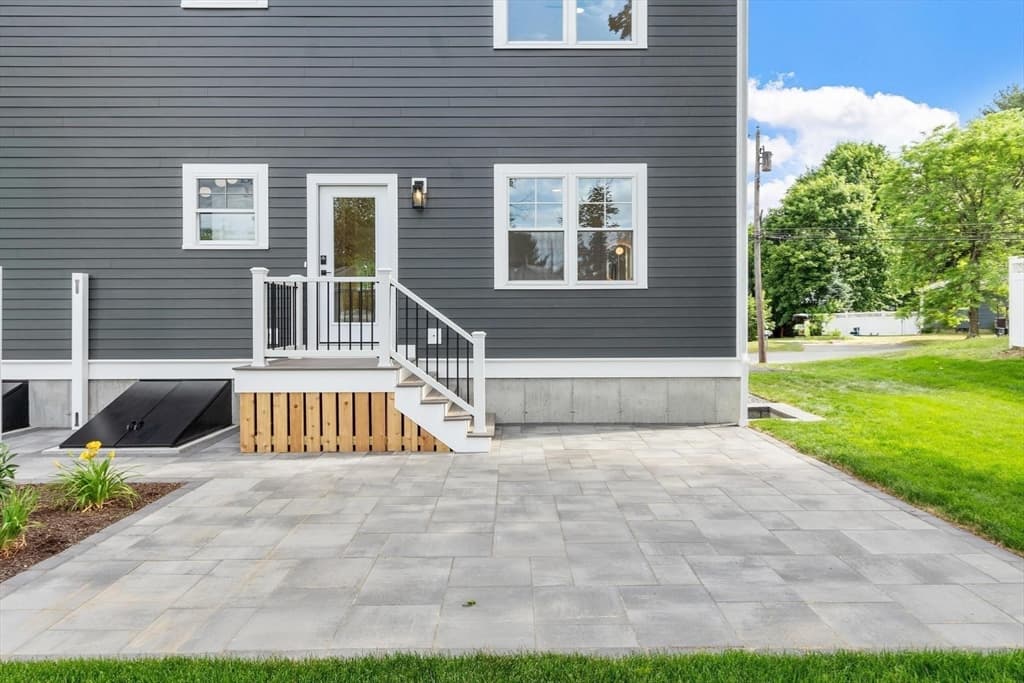 58 Neillian Street, Bedford MA 01730 photo 33