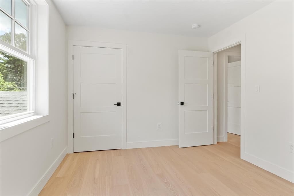 58 Neillian Street, Bedford MA 01730 photo 19