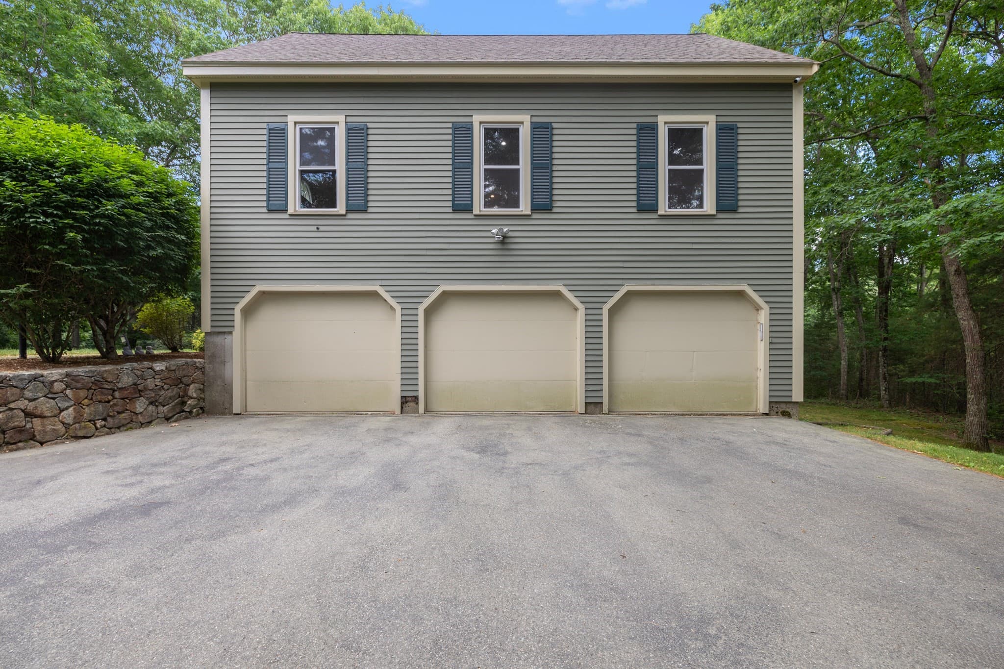 Single Family Residence at 10 Fieldstone Way, Boxford MA 01921, Boxford, photo 35 of 42