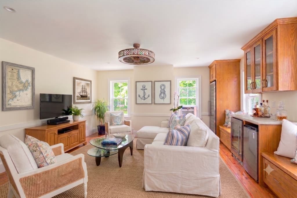 Condominium at 84 Granite St # 84, Rockport MA 01966, Rockport, photo 17 of 38
