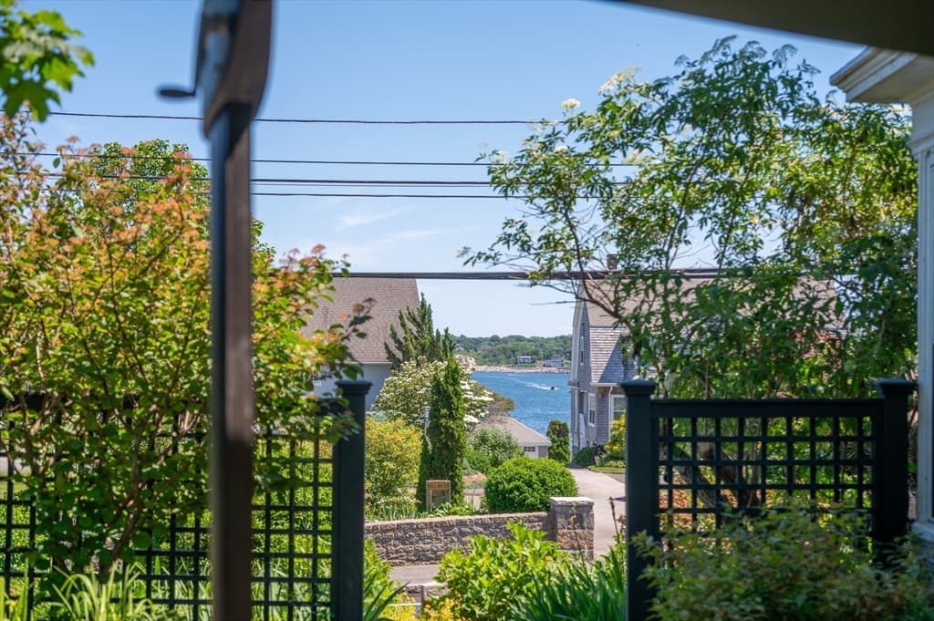 Condominium at 84 Granite St # 84, Rockport MA 01966, Rockport, photo 3 of 38