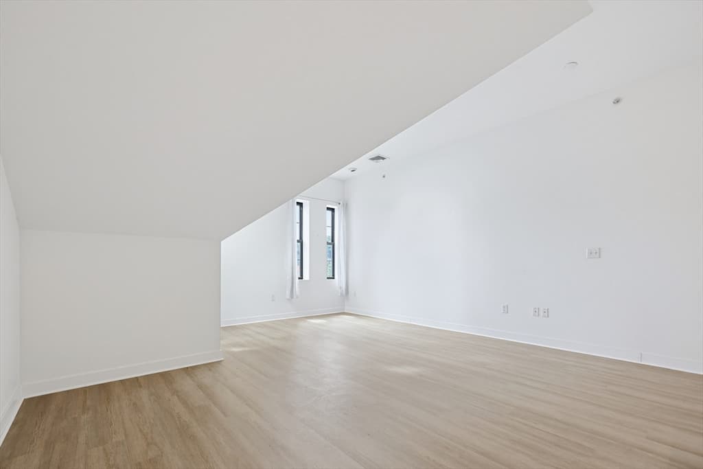 72 Ashland St # 408, Malden MA 02148 photo 16