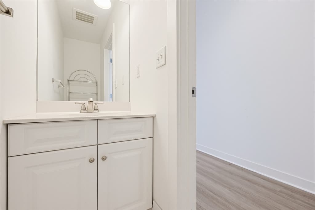 72 Ashland St # 408, Malden MA 02148 photo 14
