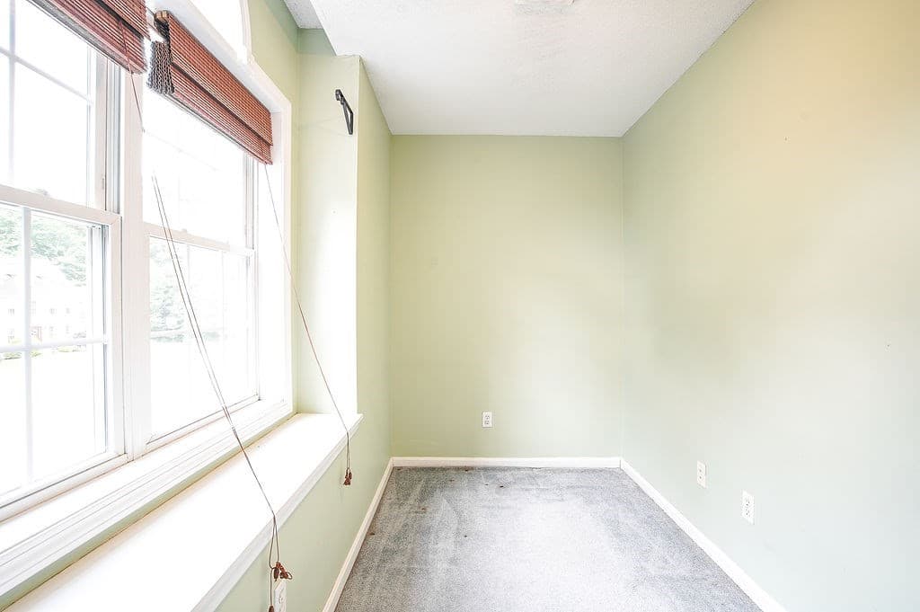 Single Family Residence at 58 San Souci Drive, South Hadley MA 01075, photo 23 of 41