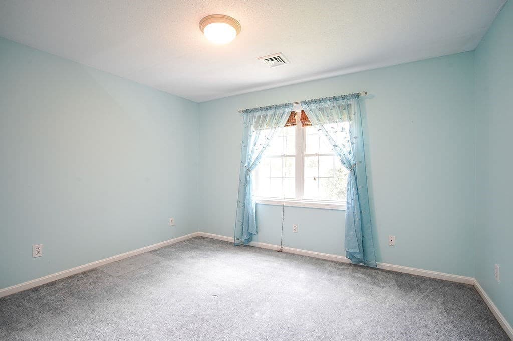 Single Family Residence at 58 San Souci Drive, South Hadley MA 01075, photo 26 of 41