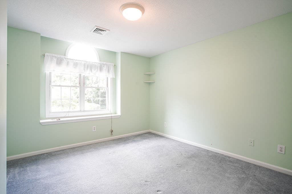 Single Family Residence at 58 San Souci Drive, South Hadley MA 01075, photo 28 of 41