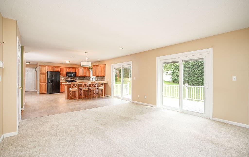 Single Family Residence at 58 San Souci Drive, South Hadley MA 01075, photo 14 of 41