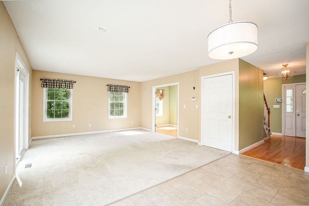 Single Family Residence at 58 San Souci Drive, South Hadley MA 01075, photo 15 of 41