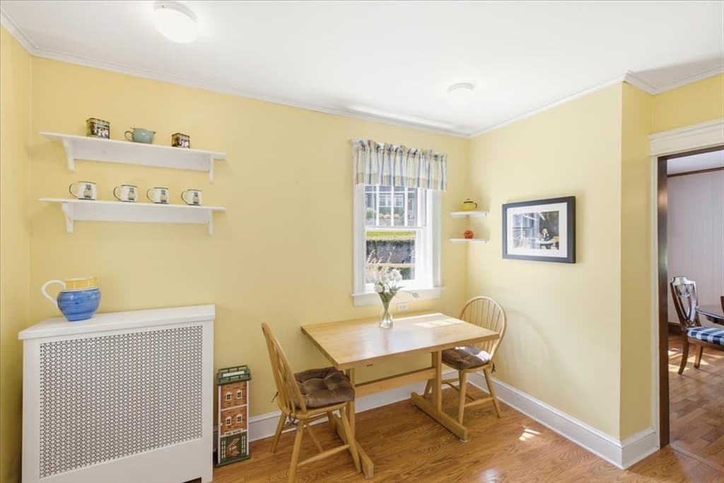 366 Warren St, Needham MA 02492 photo 10