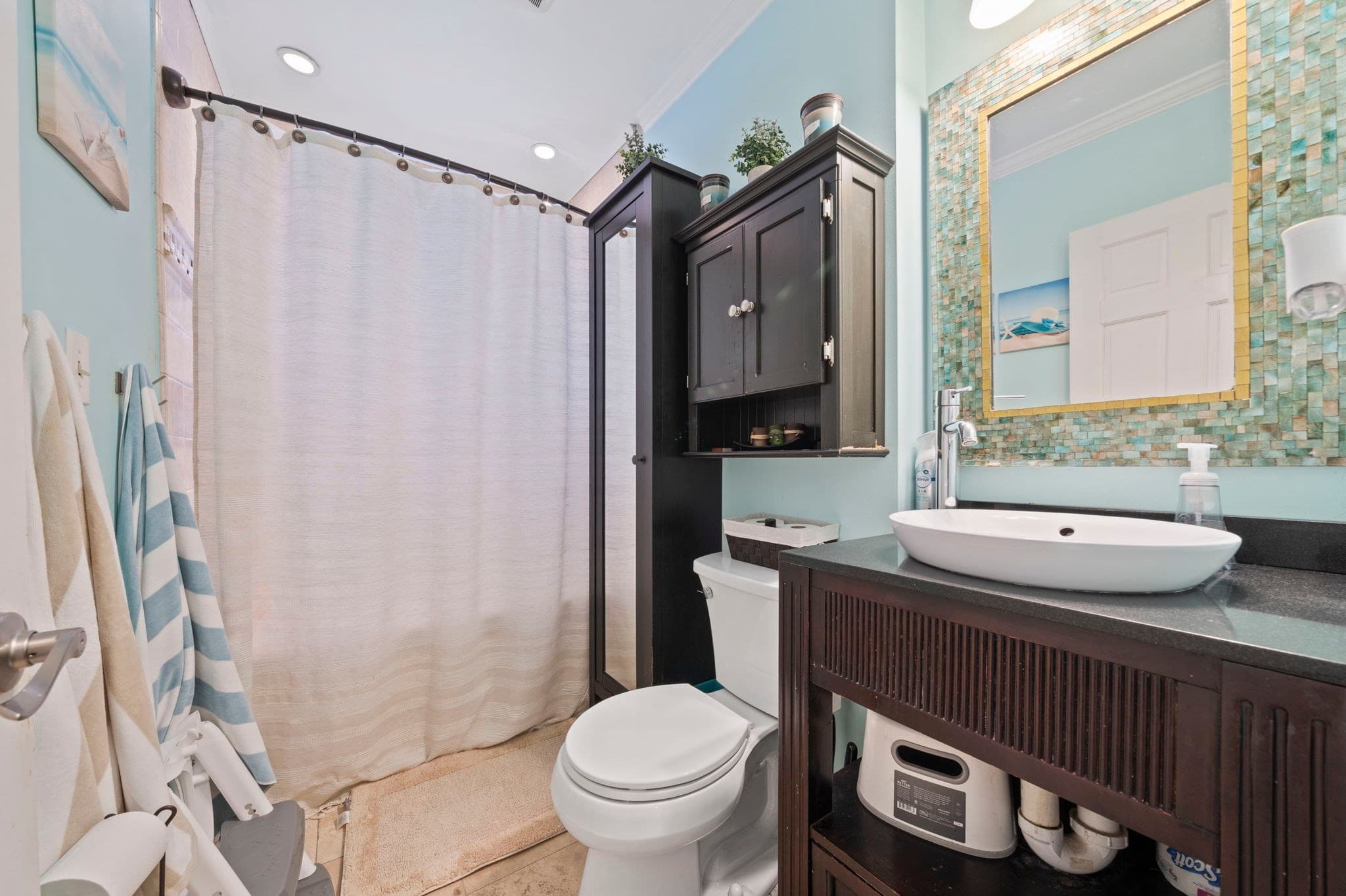 Condominium at 118-120 Granite Ave # 1, Boston MA 02124, Boston, photo 17 of 31