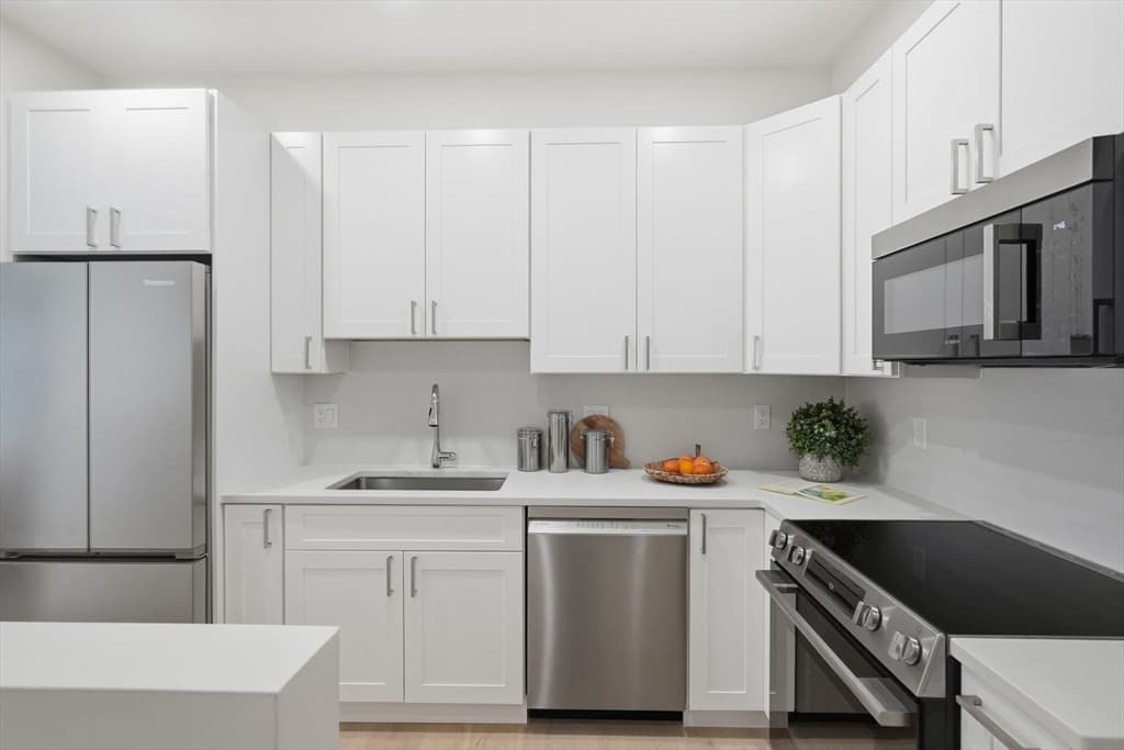66 Tileston St # 101, Everett MA 02149 photo 2