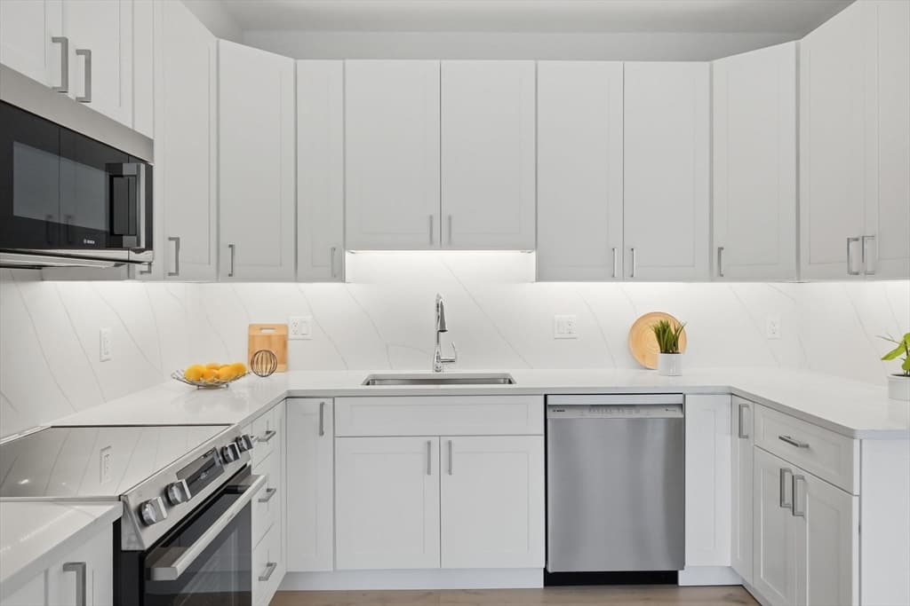 66 Tileston St # 201, Everett MA 02149 photo 6