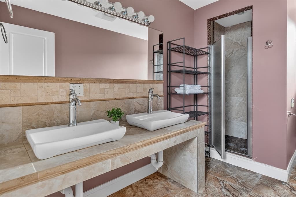 Condominium at 18 Vincent Ave # 18, Belmont MA 02478, photo 15 of 21