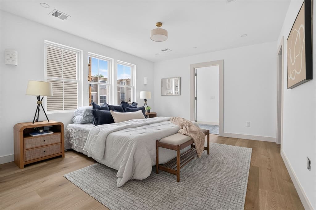 Condominium at 146 Jaques St # B, Somerville MA 02145, photo 13 of 20