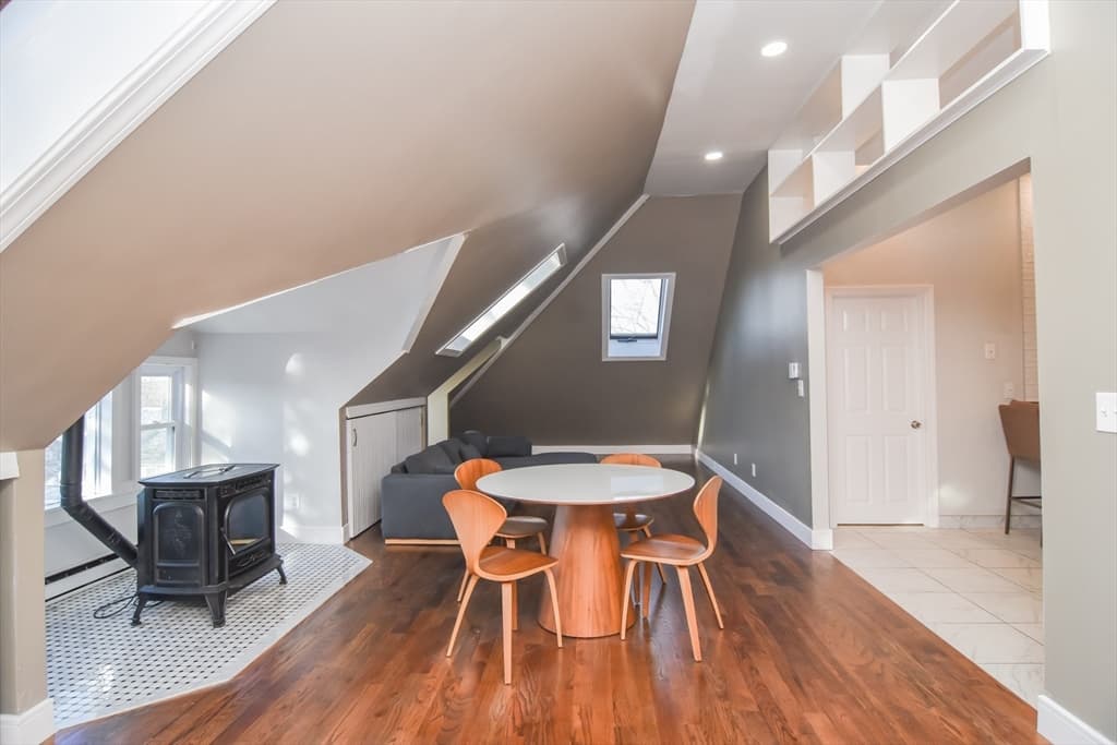 Condominium at 349 Beacon Street # D, Lowell MA 01850, photo 2 of 27