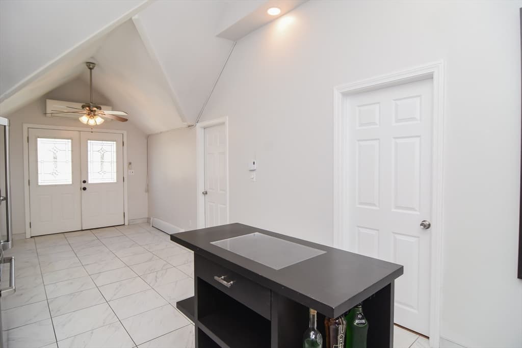 Condominium at 349 Beacon Street # D, Lowell MA 01850, photo 26 of 27