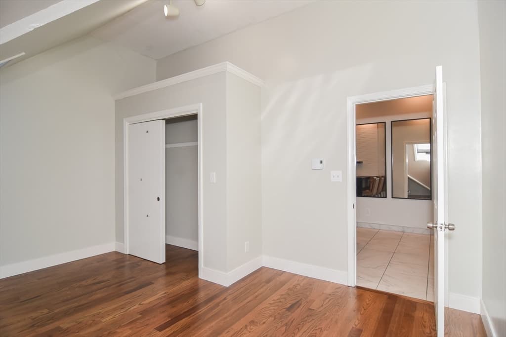 Condominium at 349 Beacon Street # D, Lowell MA 01850, photo 14 of 27