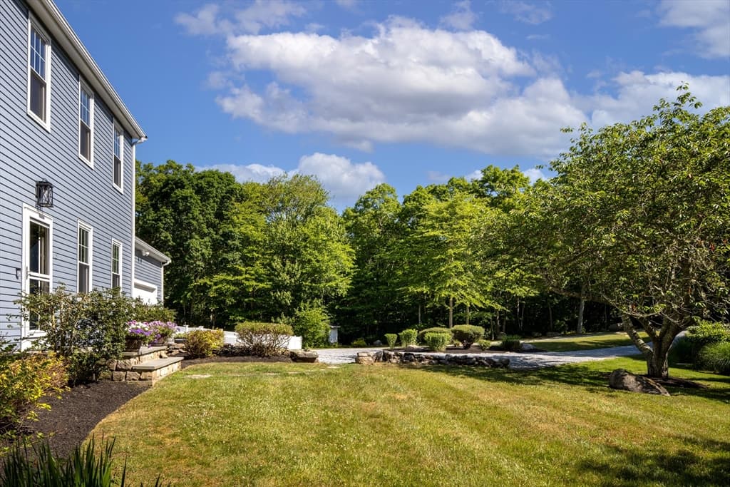 3 Barrett Dr, Mattapoisett MA 02739 photo 9