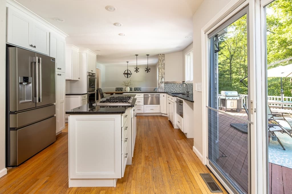 3 Barrett Dr, Mattapoisett MA 02739 photo 14