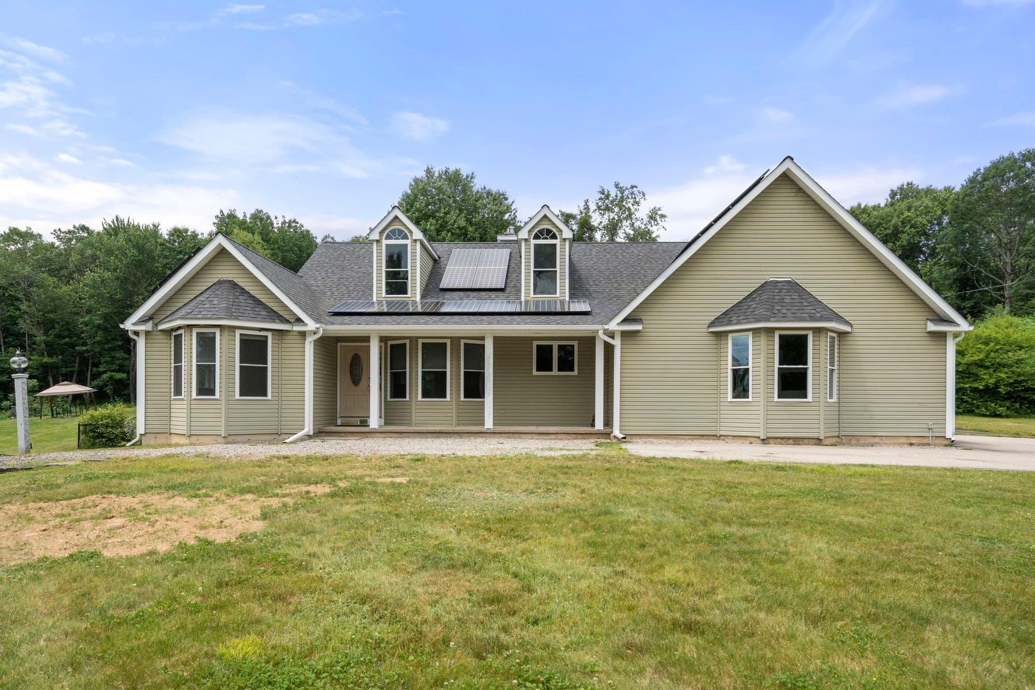 Single Family Residence at 893 Cronin Rd, Warren MA 01083, Warren, photo 3 of 38