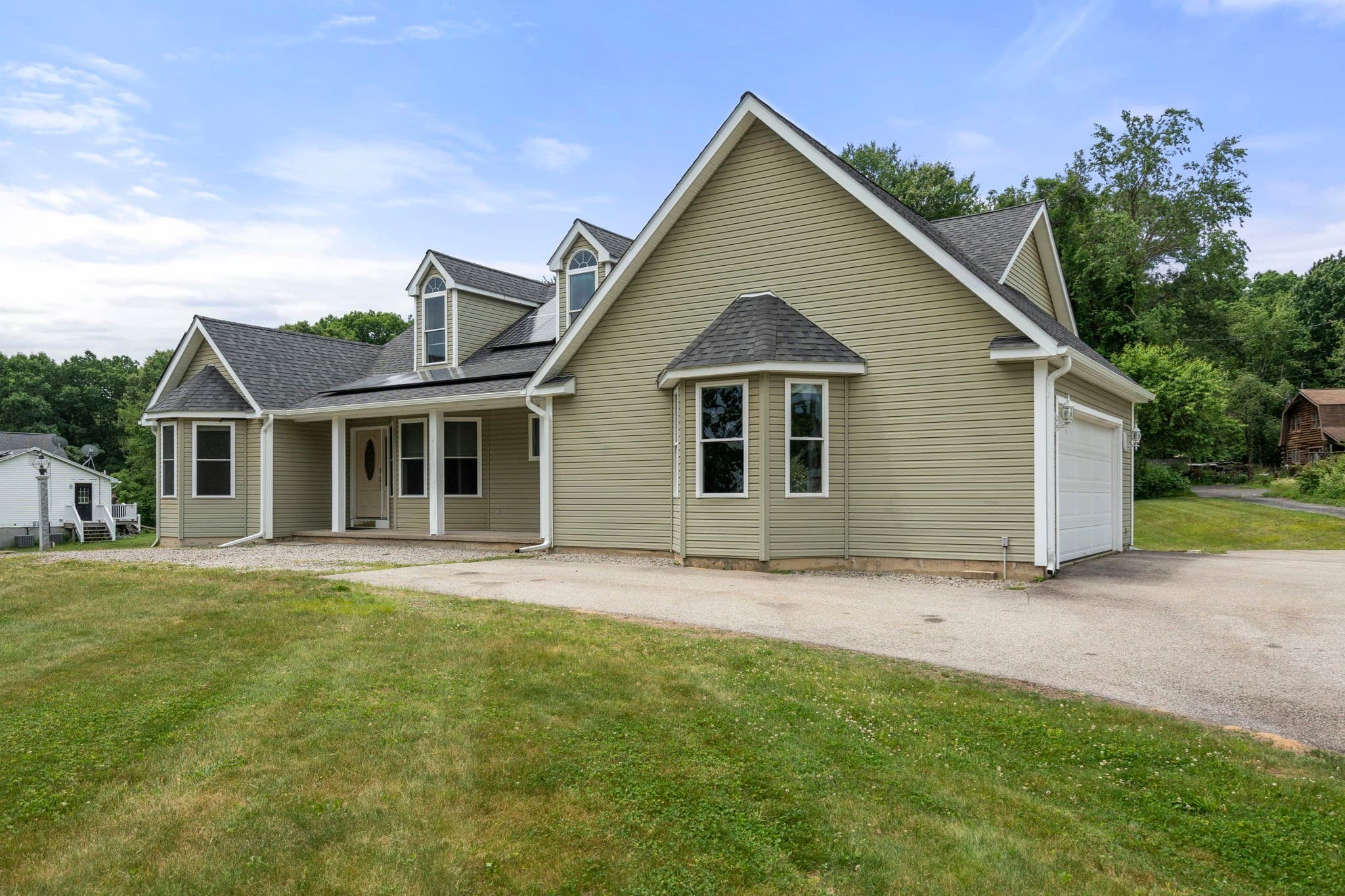 Single Family Residence at 893 Cronin Rd, Warren MA 01083, Warren, photo 5 of 38